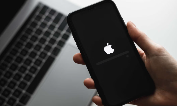 【簡単解決】iPhoneのボタンがカチカチならないときの対処法